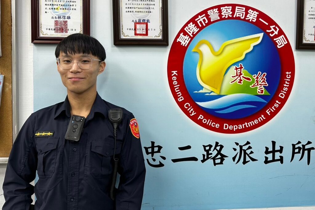 失智老翁迷失街頭 基警暖心照料助返家團圓